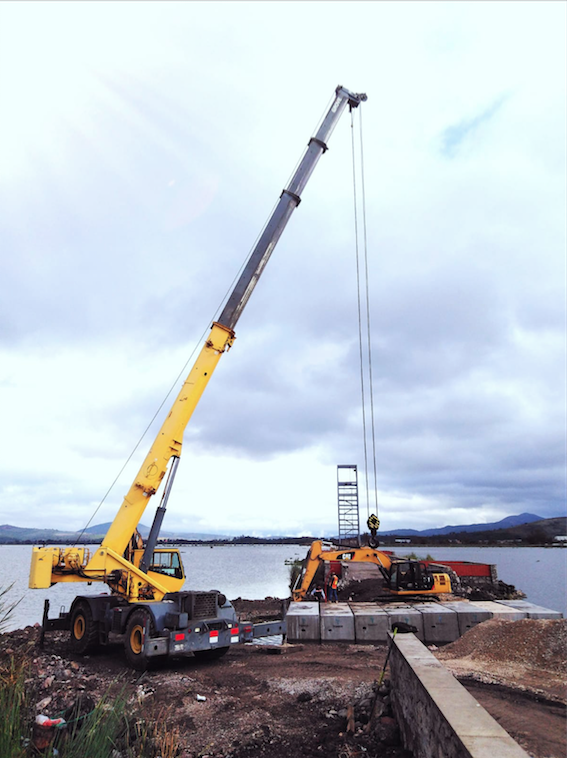 grua GROVE RT700E