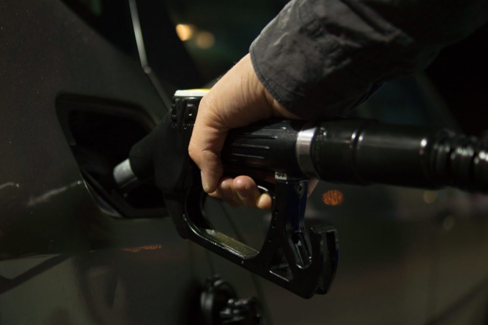 COMO HACER PARA QUE LE RINDA MÁS LA GASOLINA
